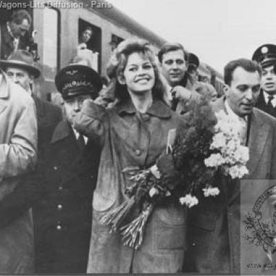 Wl bardot arrive a munich sur l orient express 1