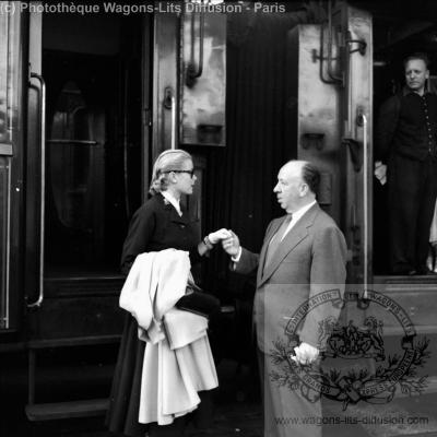 Wl grace kelly Hitchcock accueil train bleu vers 1951